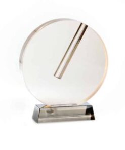 אגרטל זכוכית ענבר מעוצב כעיגול על בסיס מלבני